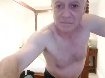 Luckypuppy222 Chaturbate stream image from May 20, 2026