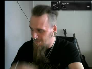 Nezvers Chaturbate stream image from May 20, 2026