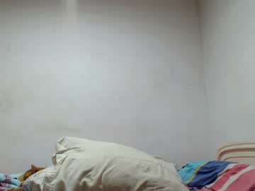 Raishellmuah Chaturbate stream image from May 20, 2026