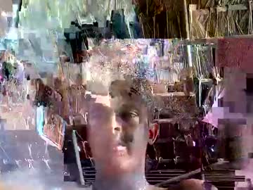 Luisyasuo123 Chaturbate stream image from May 20, 2026