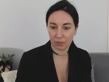 Miaalluring Chaturbate stream image from May 20, 2026