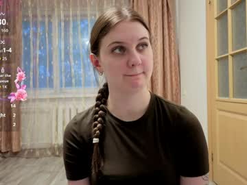 Dreameveline Chaturbate stream image from May 20, 2026