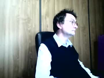 Chsuceuseabeauptiq Chaturbate stream image from May 20, 2026