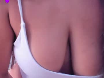 Sophiia_77 Chaturbate stream image from May 20, 2026
