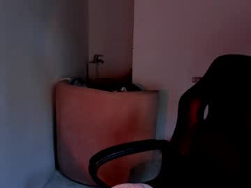 Akemekill_ Chaturbate stream image from May 20, 2026