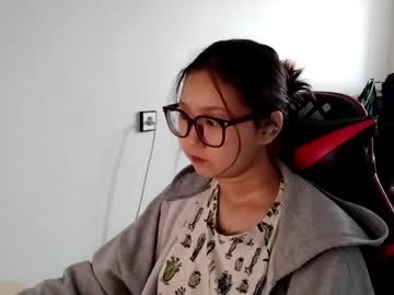 Amiramita Chaturbate stream image from May 21, 2026