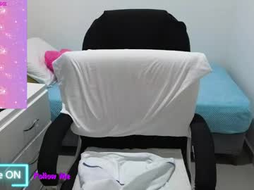 Anahi_Moore Chaturbate stream image from May 21, 2026