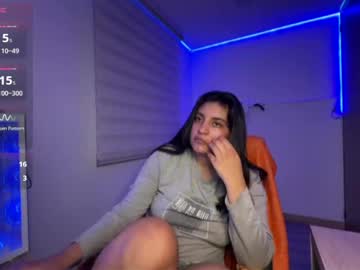 Cloe_Small08 Chaturbate stream image from May 21, 2026