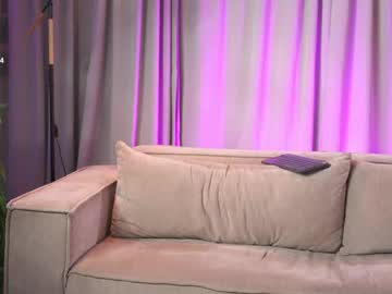 Alexandra_Novaa Chaturbate stream image from May 21, 2026