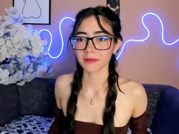 Annie_Noire Chaturbate stream image from May 21, 2026