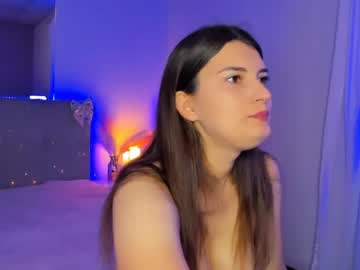Laura__Leee Chaturbate stream image from May 21, 2026