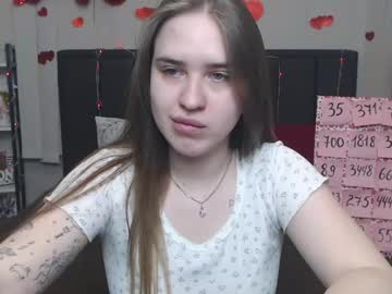 Laurahlot Chaturbate stream image from May 21, 2026