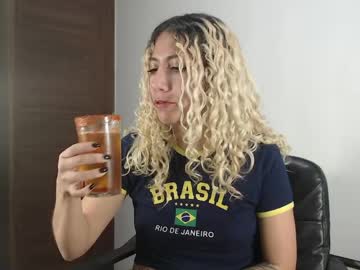 Aribunnie Chaturbate stream image from May 21, 2026