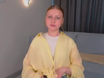 Courtney_Thomas Chaturbate stream image from May 21, 2026