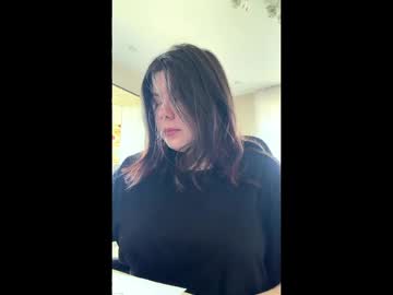 Linaligurts Chaturbate stream image from May 21, 2026