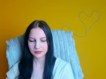 Ellie_Esmi Chaturbate stream image from May 21, 2026