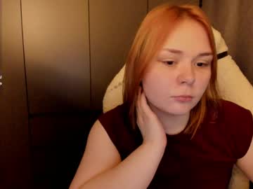 Alli_Zi Chaturbate stream image from May 21, 2026
