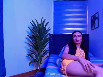 Auralis_Lux Chaturbate stream image from May 21, 2026