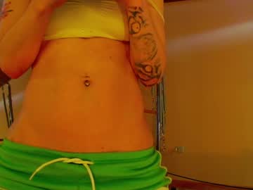 Luxurydivine Chaturbate stream image from May 21, 2026