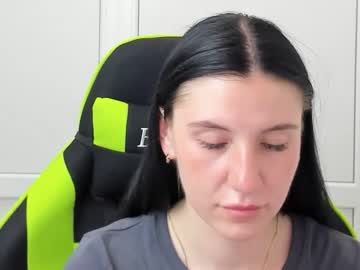 Piper_Smilee Chaturbate stream image from May 21, 2026