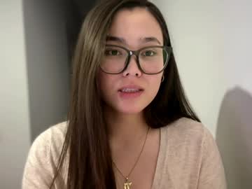 Laurettasims Chaturbate stream image from May 21, 2026