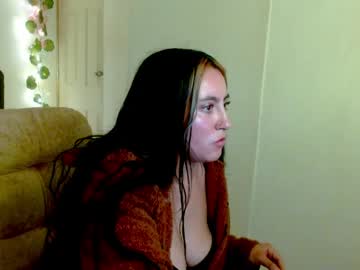 Sara912679 Chaturbate stream image from May 21, 2026