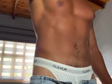 Daniel0910s Chaturbate stream image from May 21, 2026