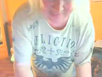 Mollyjoyq Chaturbate stream image from May 21, 2026
