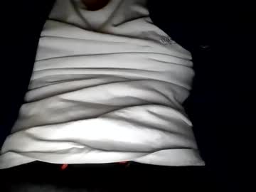 Andr033e Chaturbate stream image from May 21, 2026