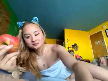Chellybear101 Chaturbate stream image from May 21, 2026
