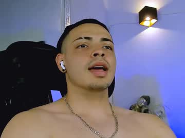 Maxwell_Dupont Chaturbate stream image from May 21, 2026