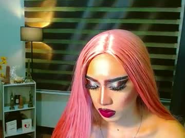 Yasii19 Chaturbate stream image from May 21, 2026
