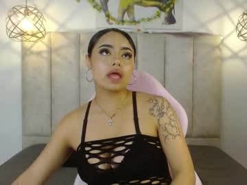 Sweetbloomcs Chaturbate stream image from May 21, 2026
