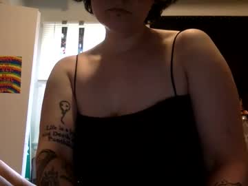 Twisteetristyn Chaturbate stream image from May 21, 2026
