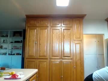Brokecash Chaturbate stream image from May 22, 2026