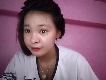 Lianadeschomp Chaturbate stream image from May 22, 2026