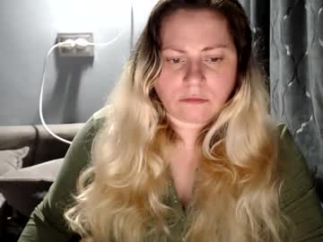 Candycream74 Chaturbate stream image from May 22, 2026
