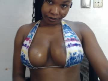 Cum_Ebony_Xxxpetit Chaturbate stream image from May 22, 2026