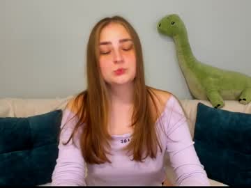 Millibrooksss Chaturbate stream image from May 22, 2026