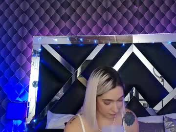 Victtoria_Lee Chaturbate stream image from May 22, 2026