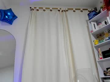 Anniecottan Chaturbate stream image from May 22, 2026