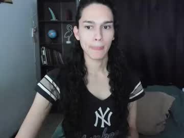 Helena_Spellman Chaturbate stream image from May 22, 2026
