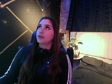 Michell_H Chaturbate stream image from May 22, 2026