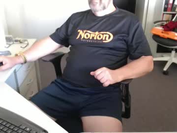 Nawtybitz Chaturbate stream image from May 22, 2026