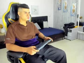 Azzaret Chaturbate stream image from May 22, 2026