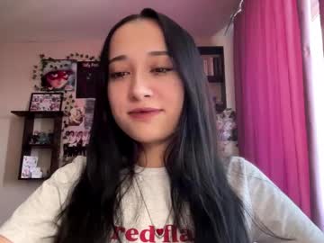 Cieraniemela Chaturbate stream image from May 22, 2026