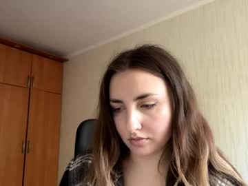 Badw0man Chaturbate stream image from May 22, 2026