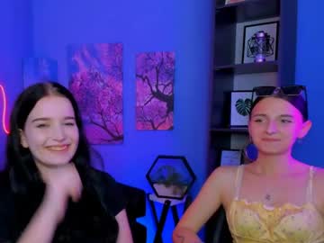 Caroline_Honeyy Chaturbate stream image from May 22, 2026