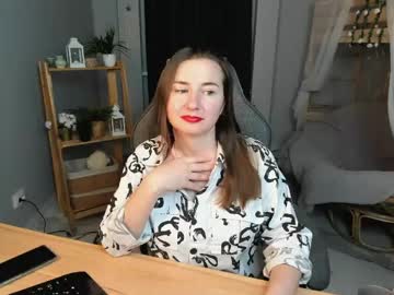 Golden_Dragones Chaturbate stream image from May 22, 2026