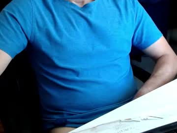 Tomtom02029 Chaturbate stream image from May 22, 2026